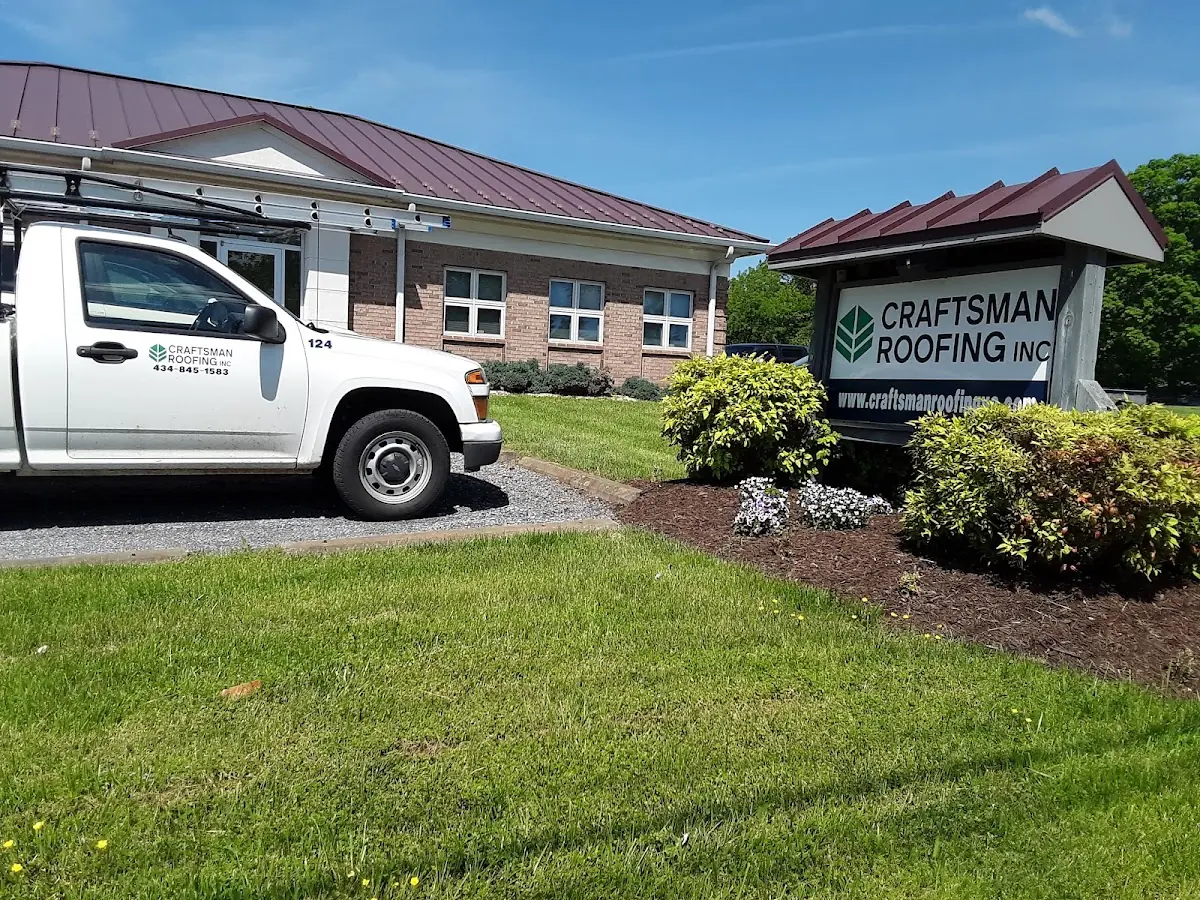 Quality Ice Dam Removal by experienced craftsmen in South Farnsworth